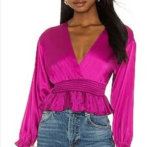1.STATE SILKY TOP FUSCHIA Size XS